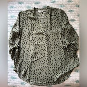 Lush Warren split neck blouse